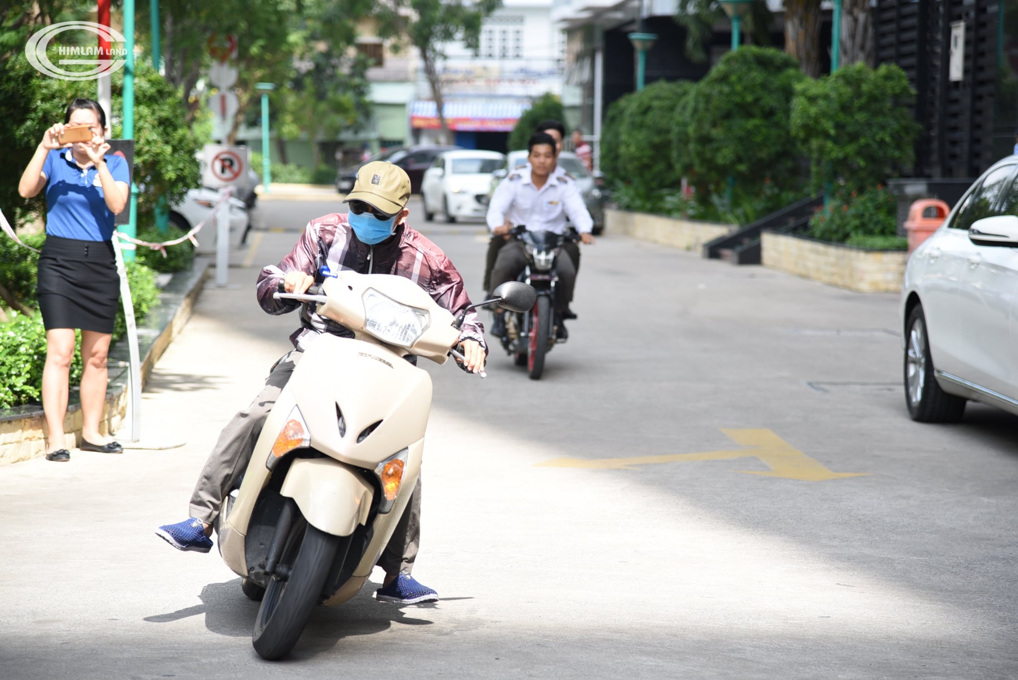 doi-tuong-be-khoa-xe-min_c98e687e2a904b3b84d19efc83ed3ab7-1