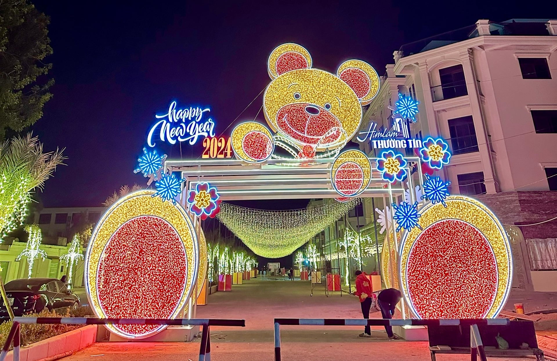 trang-tri-him-lam-thuong-tin-1_c55429d7060743528f0e244f11cfc716